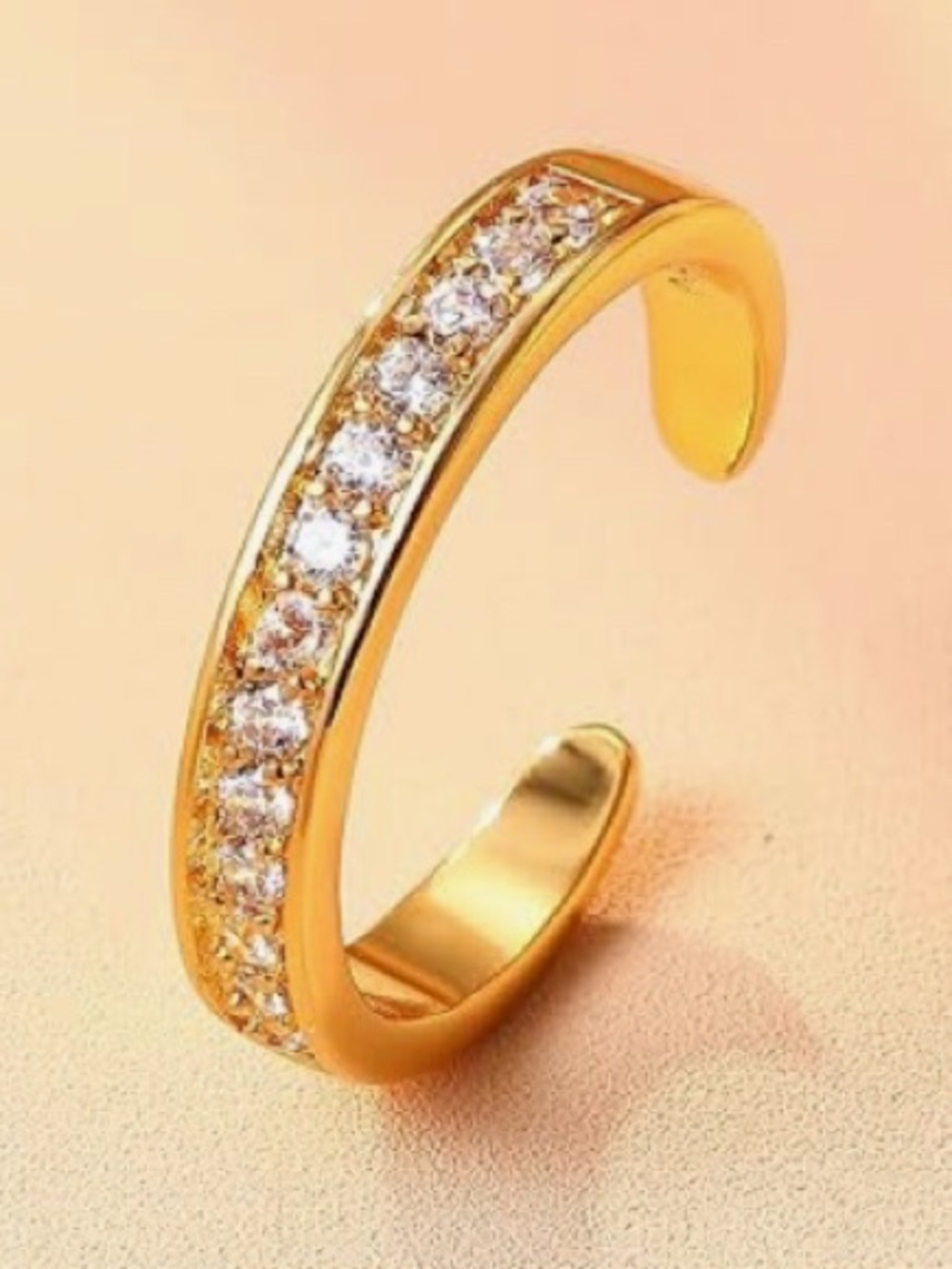 Stunning Nordstrom 14KT Gold filled
Topaz adjustable toe ring - Picture 2 of 3